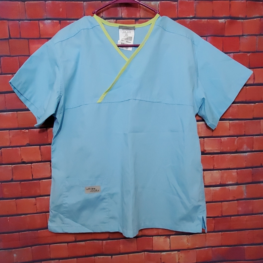Urbane Scrubs size large